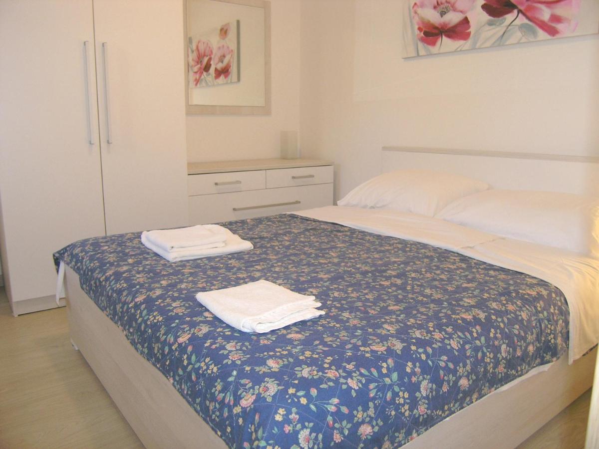 Apartments Sokolovic Đảo Krk Ngoại thất bức ảnh