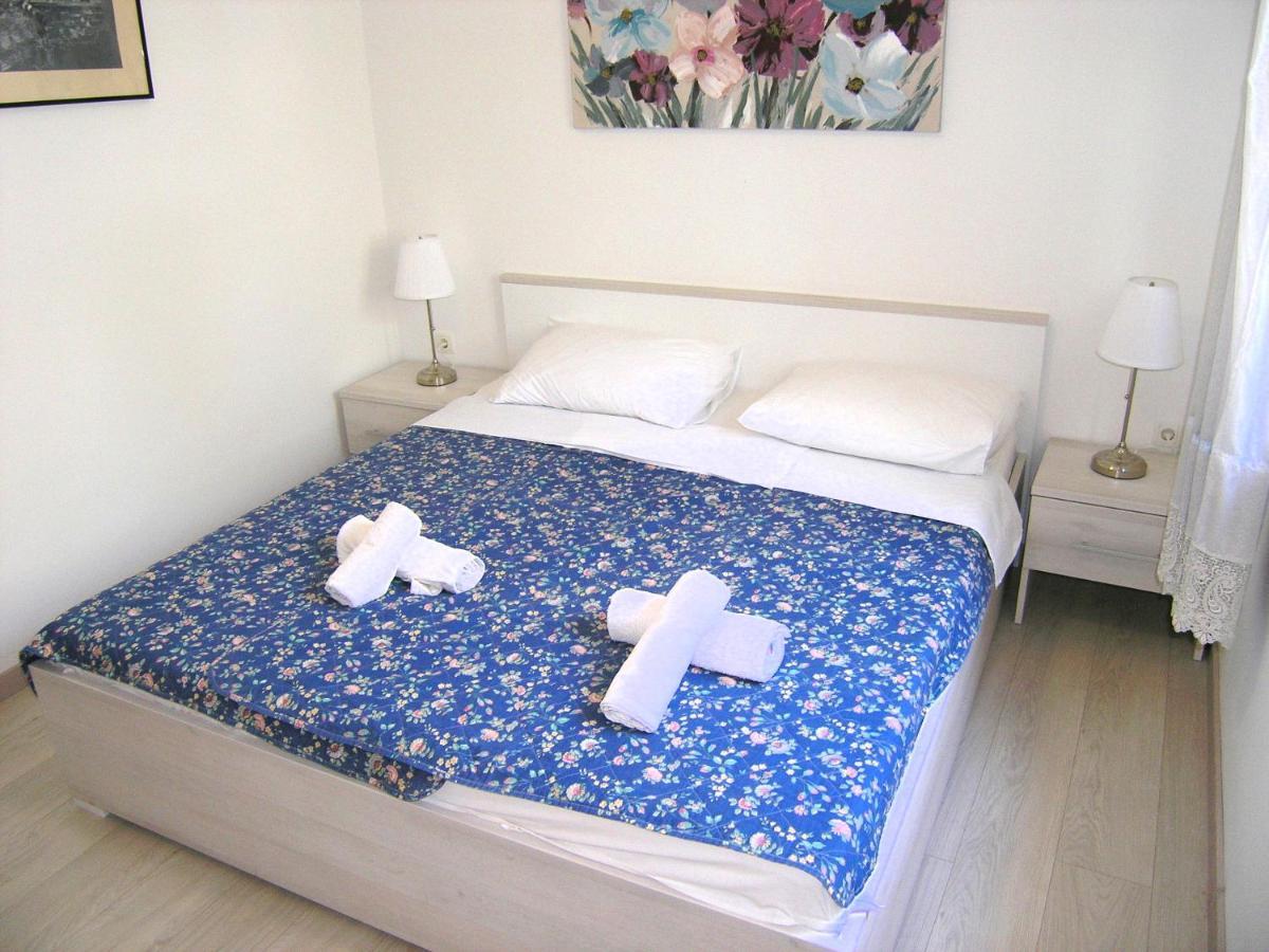 Apartments Sokolovic Đảo Krk Ngoại thất bức ảnh