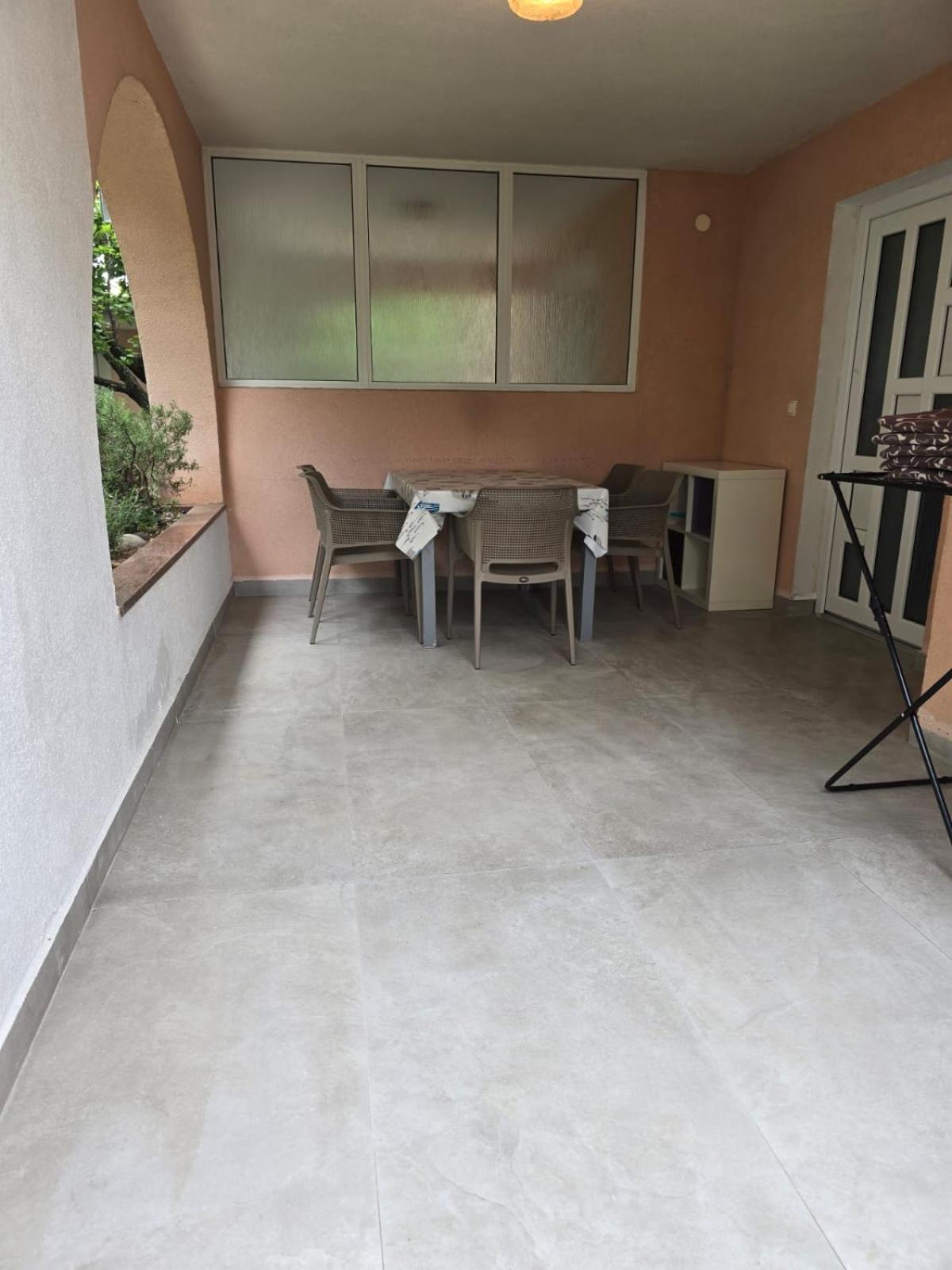 Apartments Sokolovic Đảo Krk Ngoại thất bức ảnh
