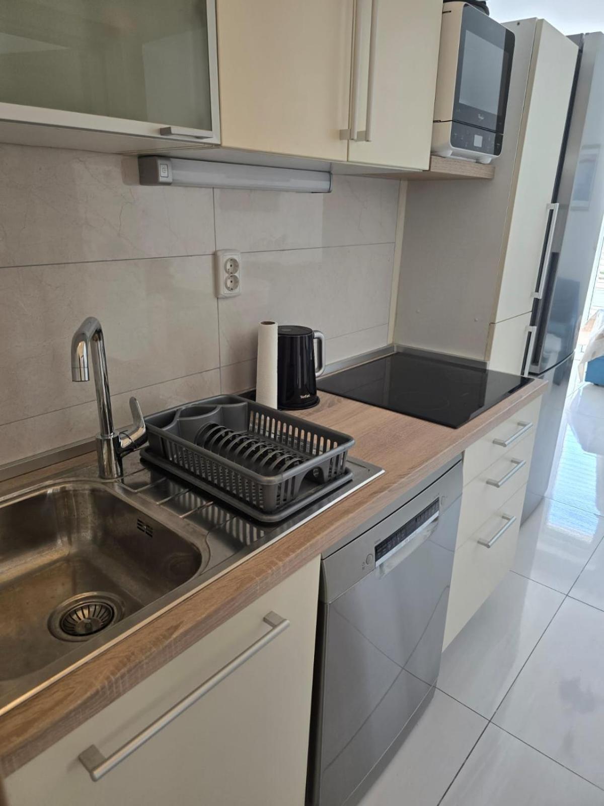 Apartments Sokolovic Đảo Krk Ngoại thất bức ảnh