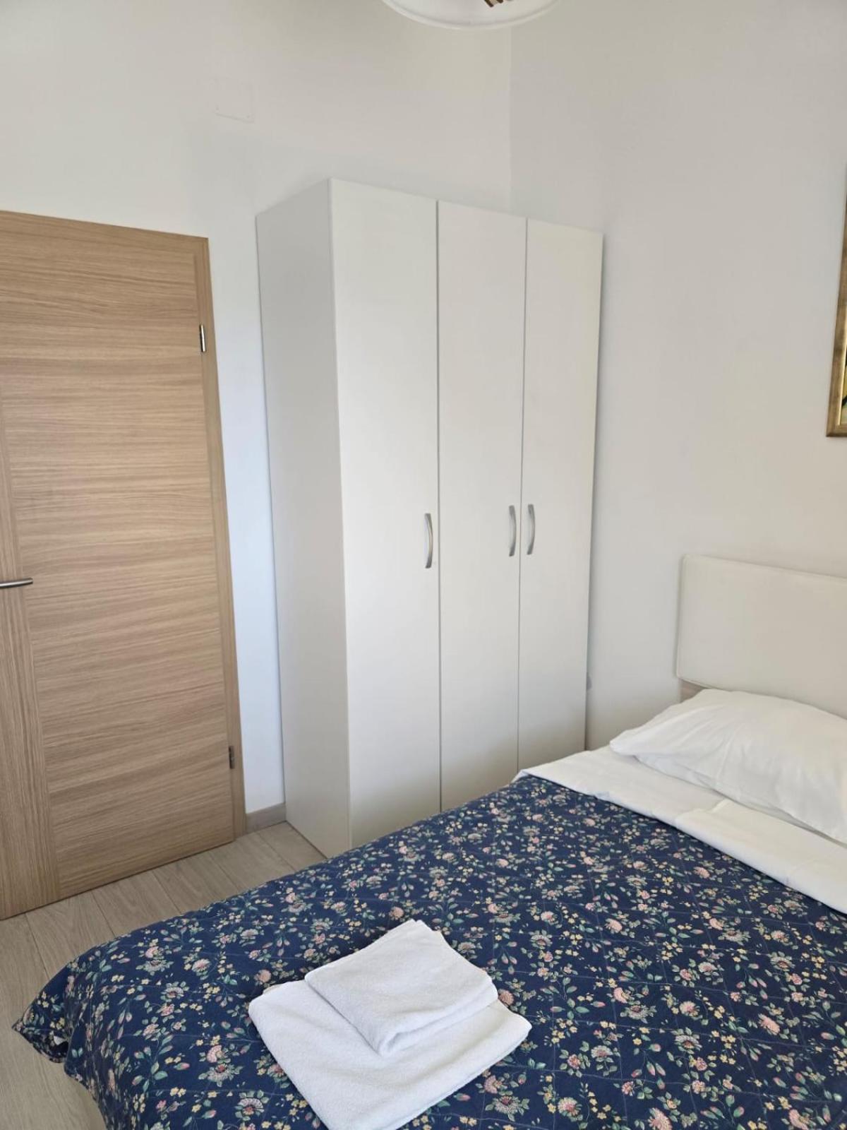 Apartments Sokolovic Đảo Krk Ngoại thất bức ảnh