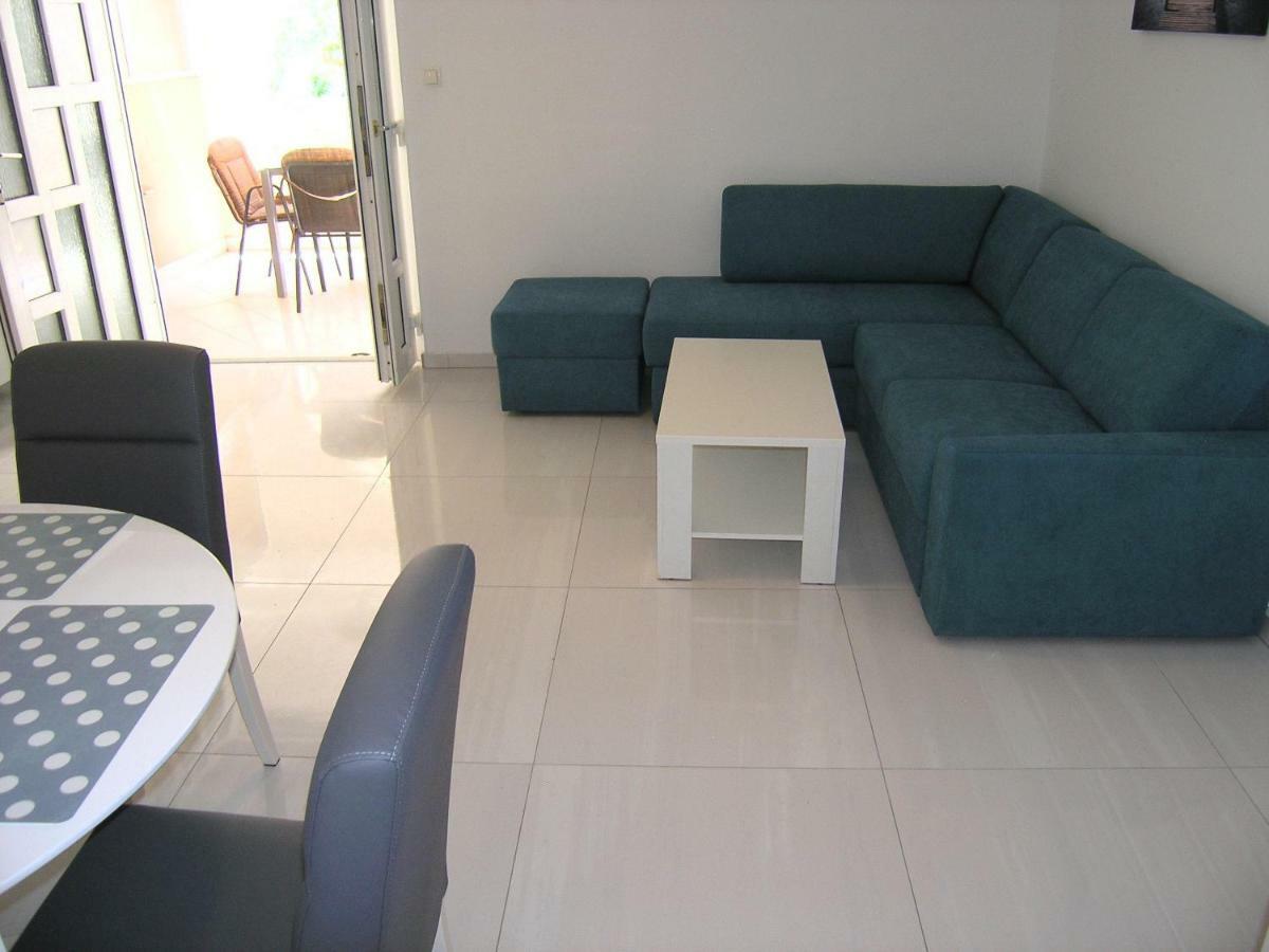Apartments Sokolovic Đảo Krk Ngoại thất bức ảnh