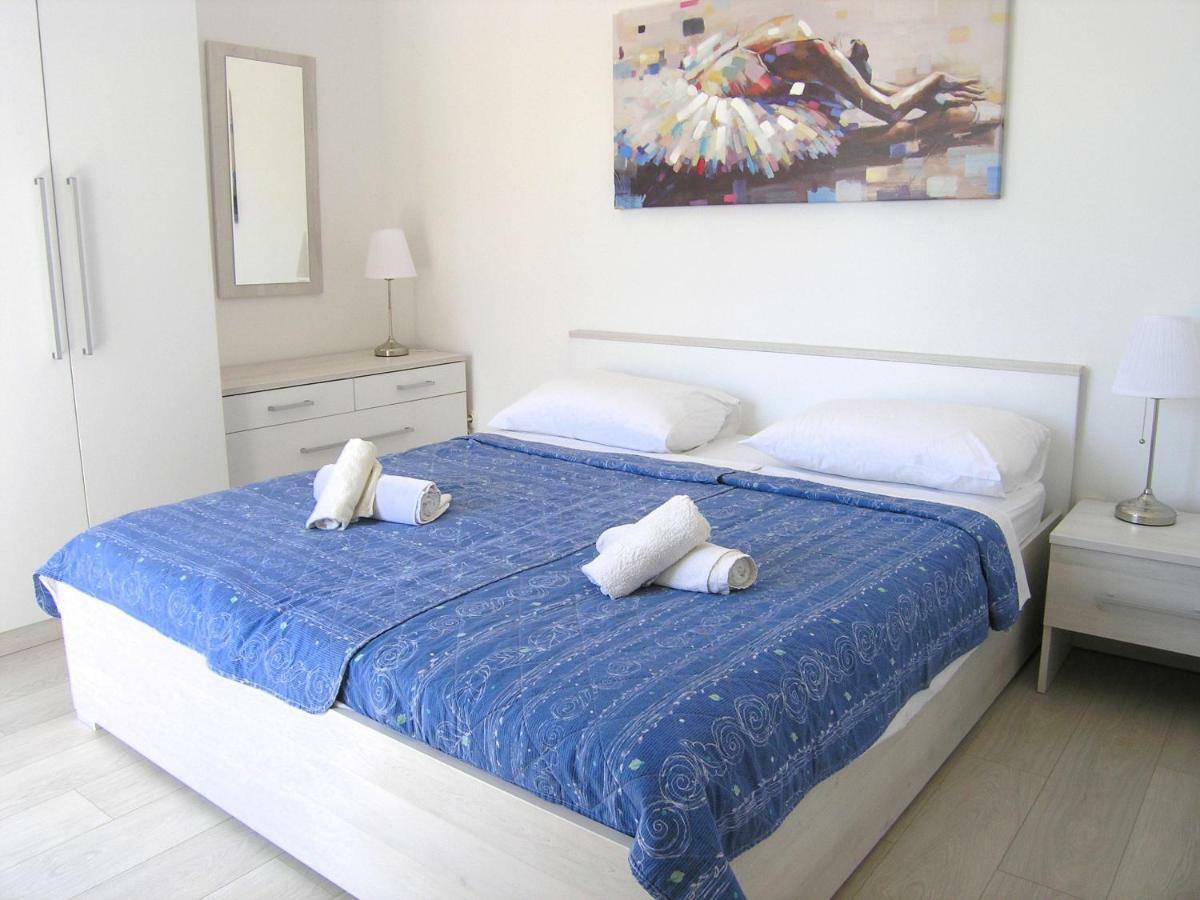 Apartments Sokolovic Đảo Krk Ngoại thất bức ảnh