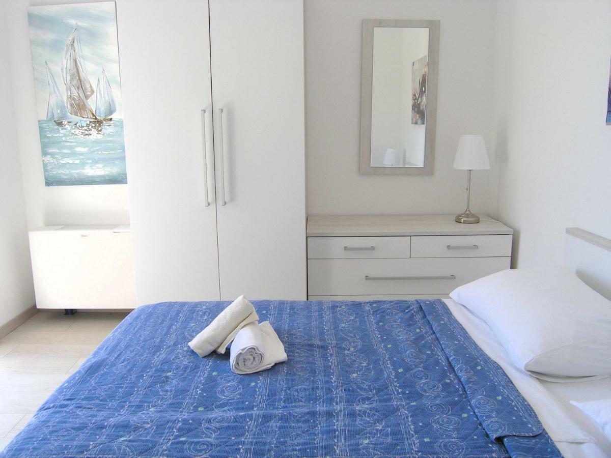 Apartments Sokolovic Đảo Krk Ngoại thất bức ảnh