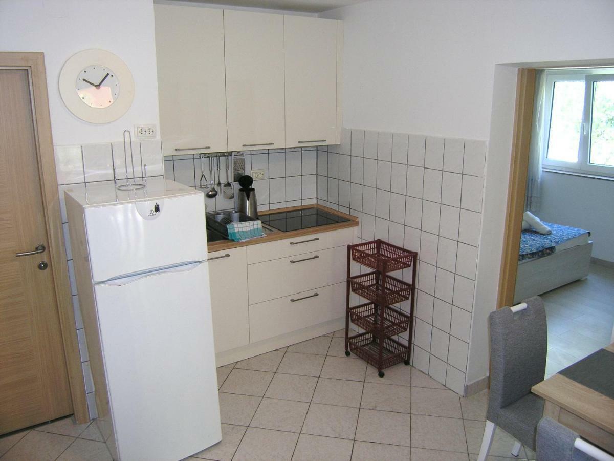 Apartments Sokolovic Đảo Krk Ngoại thất bức ảnh