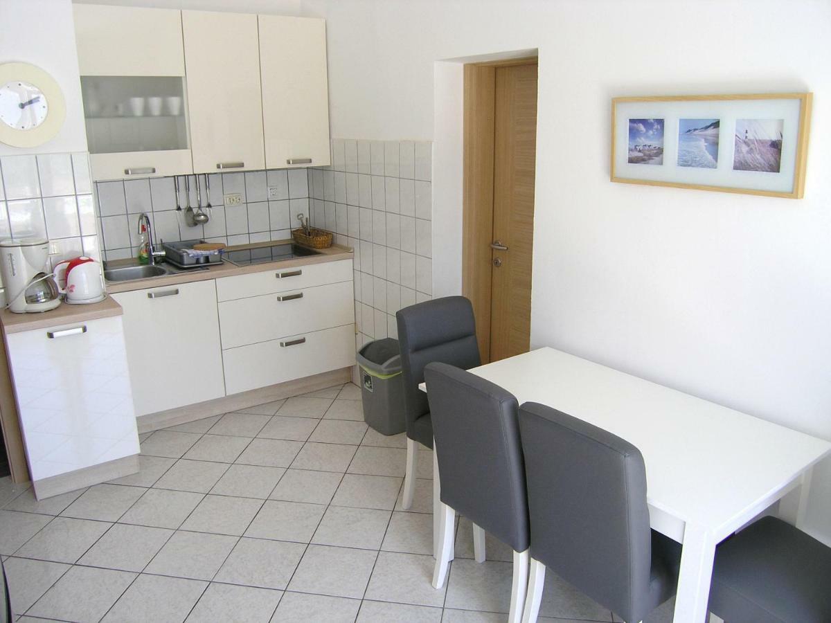Apartments Sokolovic Đảo Krk Ngoại thất bức ảnh